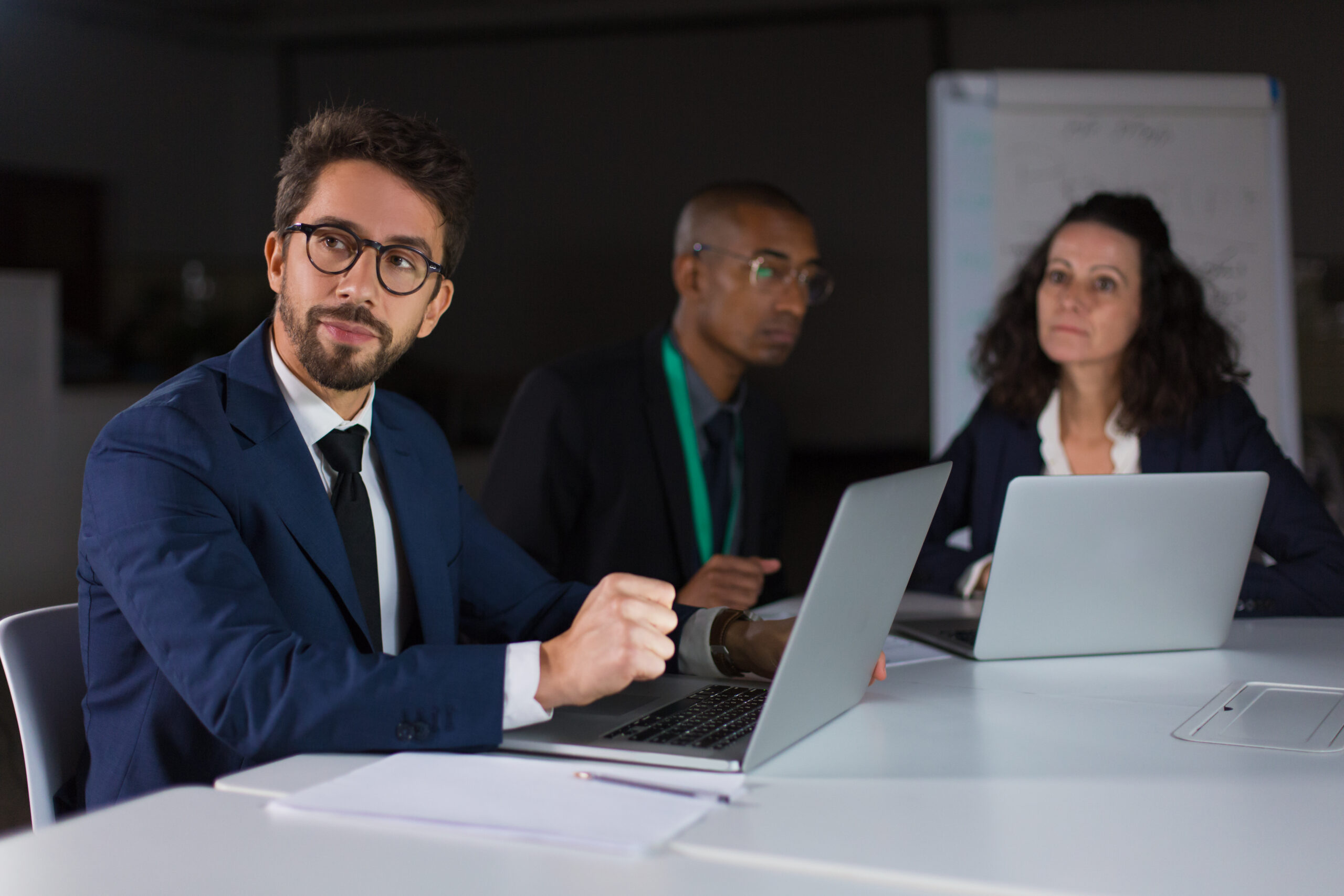 Treinamento ou contratação? O papel do upskilling para bater as metas do ano